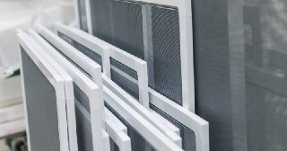 Москитные сетки на пластиковые окна Нижнекамск купить по цене от 943 руб.